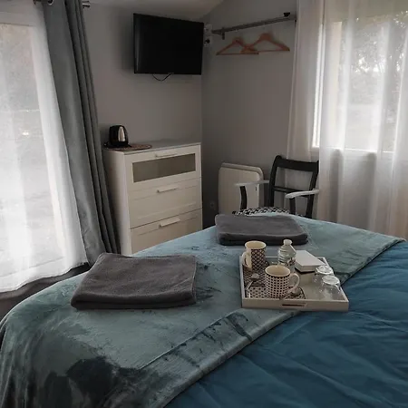B&B Aux Agapanthes 3*